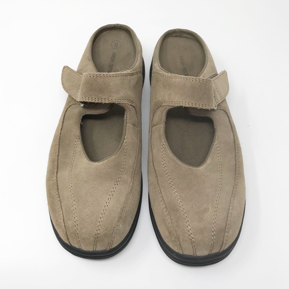 High Sierra Mary Ann Slip on Shoes 🦩